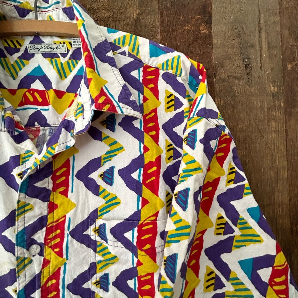Vintage 90’s Bugle Boy short sleeve button down shirt geometric size XL